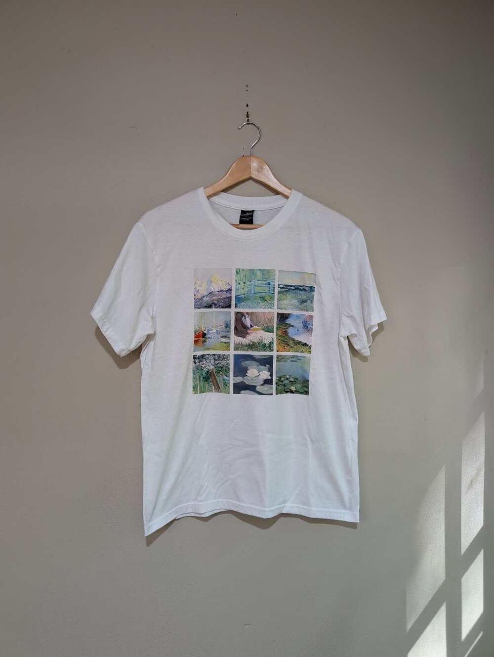 Galartsy Tee